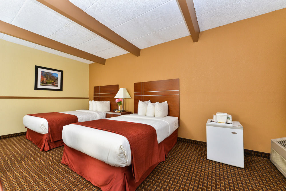 Quality Inn East Dubuque Exterior foto