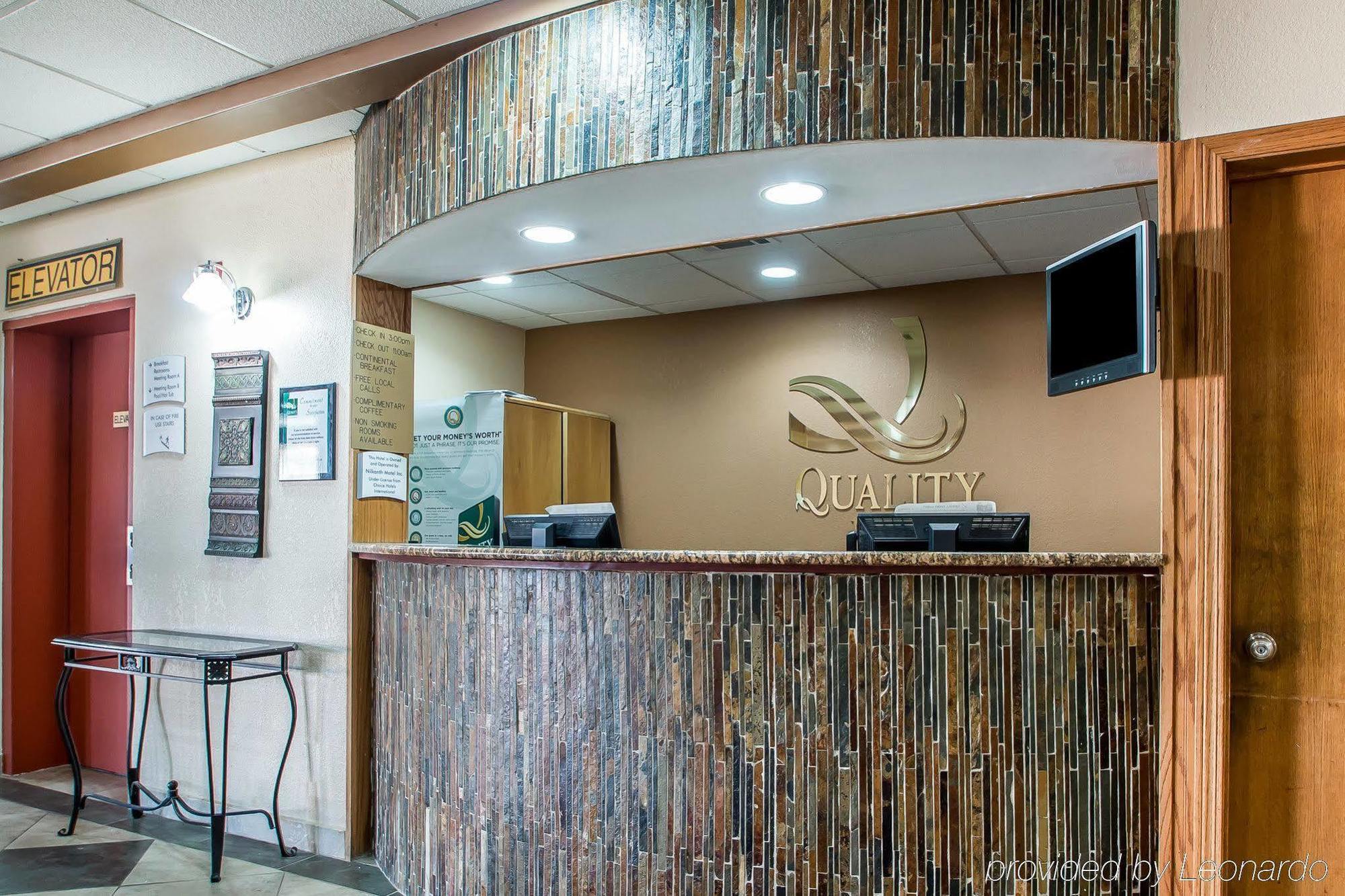 Quality Inn East Dubuque Exterior foto