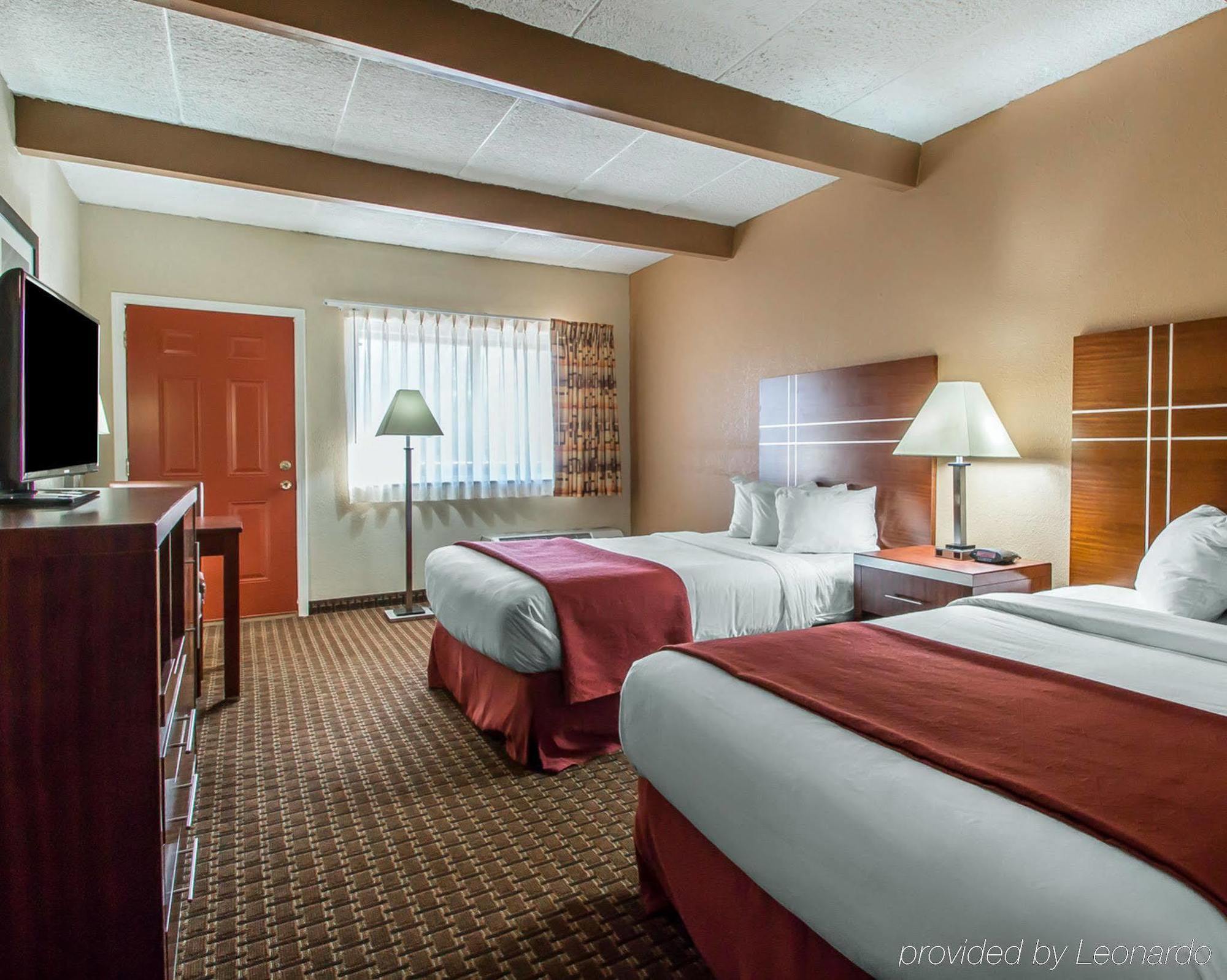 Quality Inn East Dubuque Exterior foto