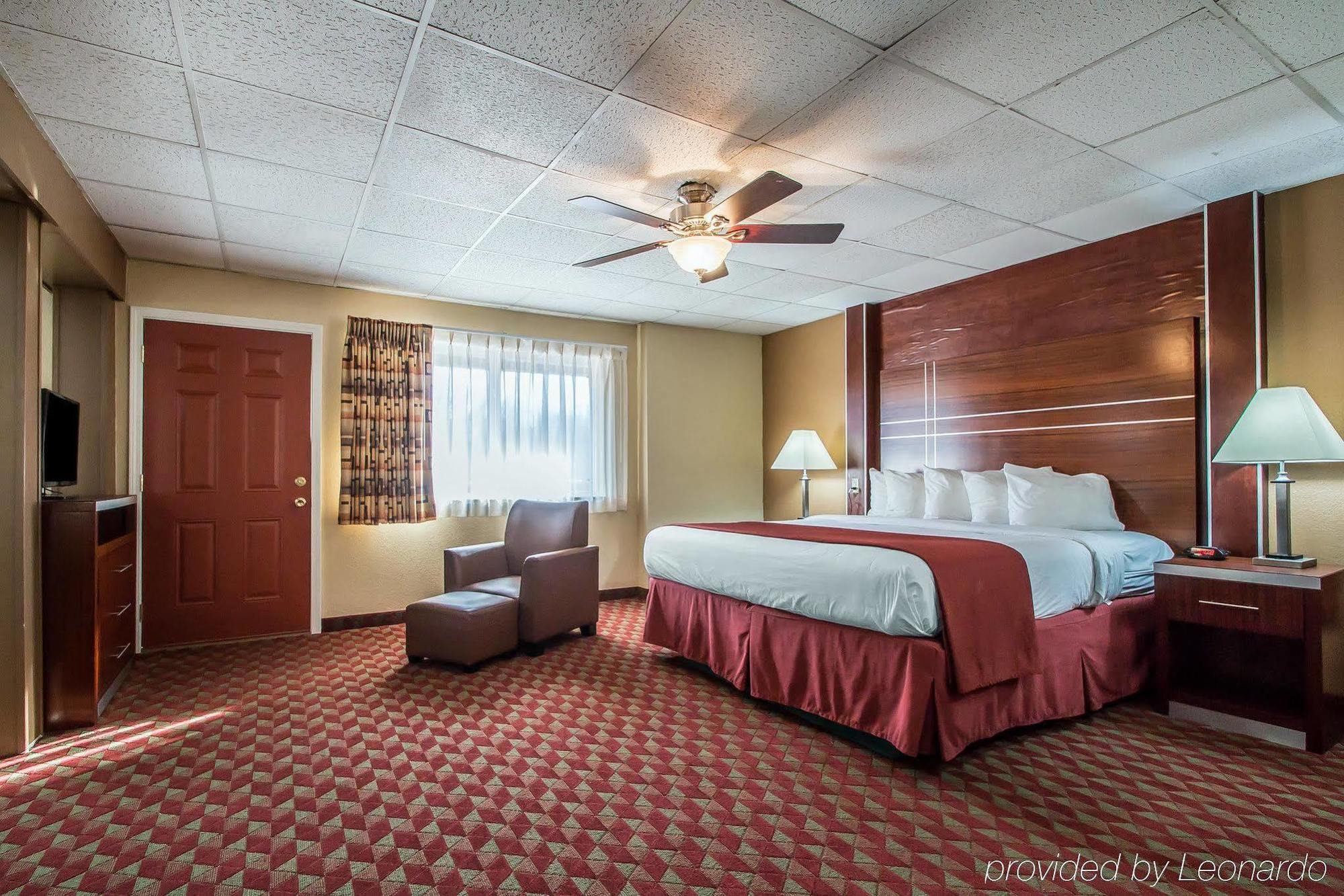Quality Inn East Dubuque Exterior foto